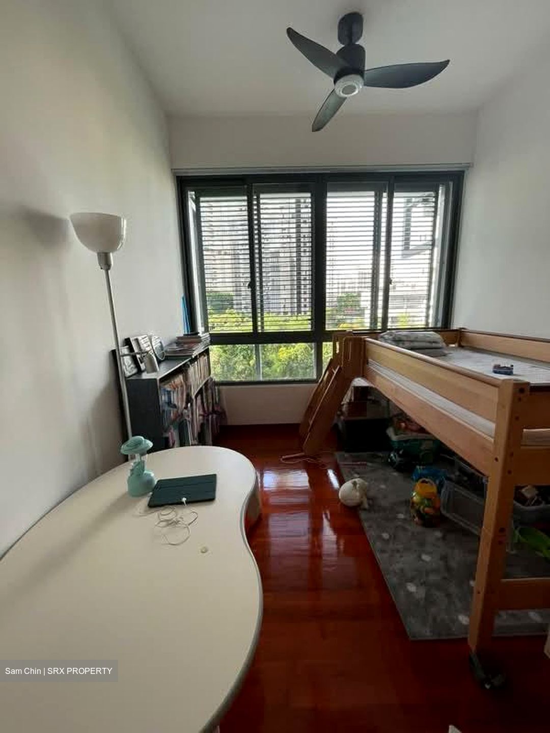 RiverGate (D9), Apartment #537497311